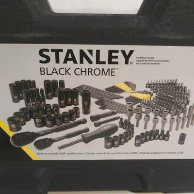 #13 226 pcs Stanley Black Chrome 1/4" & 3/8" Mechanics Tool Set