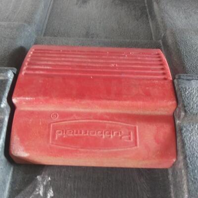 #28 Large Rubbermaid Storage / Tool Box