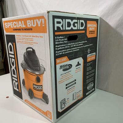 #35 Ridgid 9 Gallon 3.5 HP Wet / Dry Vac