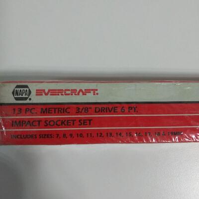 #76 Napa Evercraft 13 pc Metric 3/8" Drive Impact Socket Set
