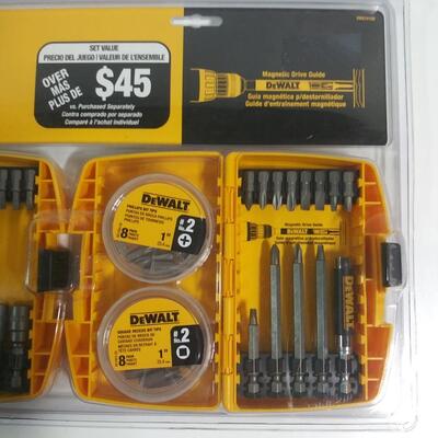 #86 DeWalt 58 pc Screwdriving set