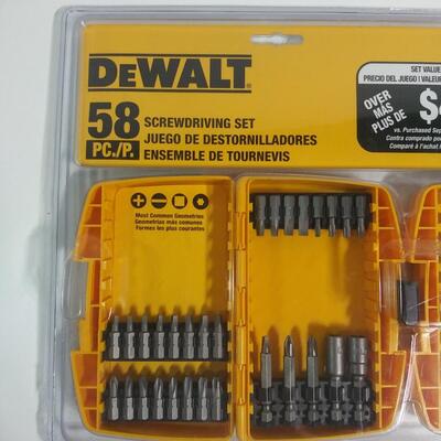 #86 DeWalt 58 pc Screwdriving set