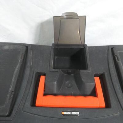 #123 Black & Decker 22" Workmate Multi-Compartment Tool Box with Tray