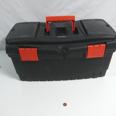123 Black & Decker 22 Workmate Multi-Compartment Tool Box with