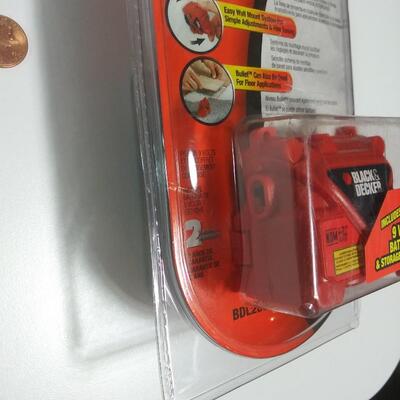 #146 Black & Decker Bullet Laser Level