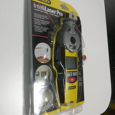 #157 Stanley IntelliLaser Pro Laser Line Level / Stud Finder