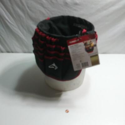 #202 Husky Bucket Jockey - include bucket