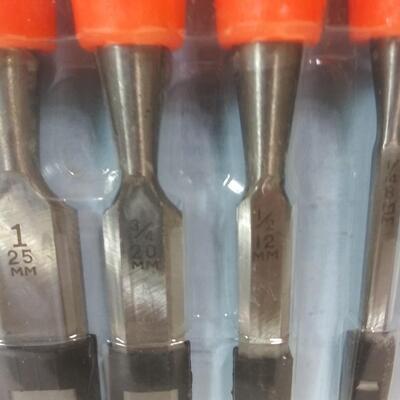 #223 4-pc Wood Chisel Set
