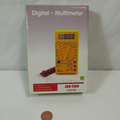 #228 Digital - Multimeter