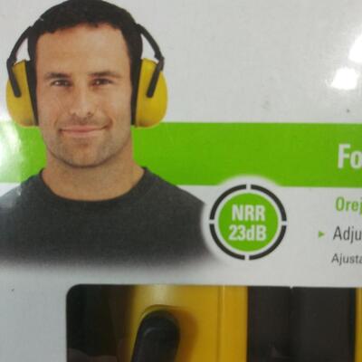#246 3M Folding Earmuff NRR23dB