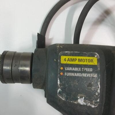 #268 Black & Decker 4 Amp Variable Speed Drill