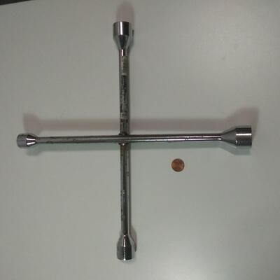 #310 Multi- Size Lug Wrench