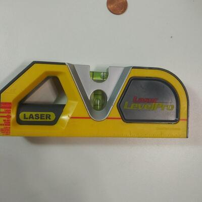 #313 Tape Measure and 2 Levels
