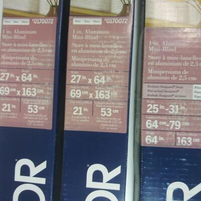 #318 3 - Levolor Blinds