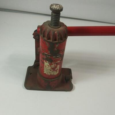 #320 Bottle Jack