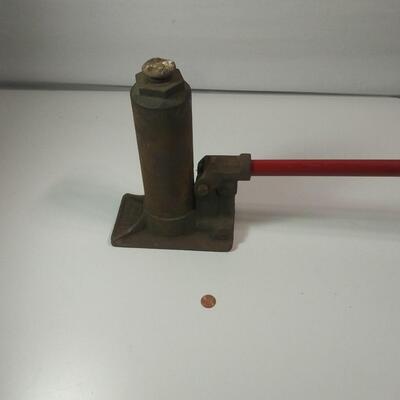 #322 Bottle Jack