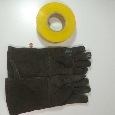 #325 Large Gloves & Yellow Plastic strip