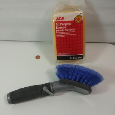 #352Washing Brush and Sponge