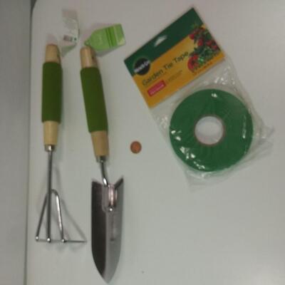 #356 Garden Hand Tools