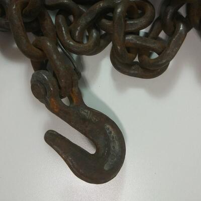 #389 Chain with Hooks