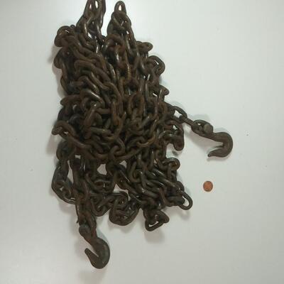 #389 Chain with Hooks
