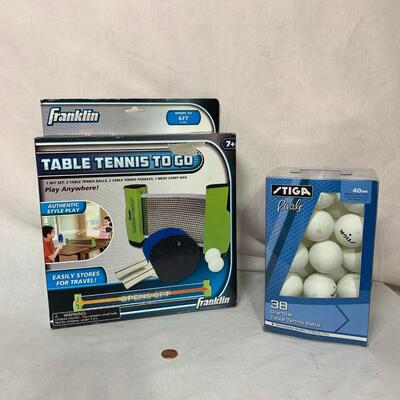 #414 Table Tennis To Go  & 38 Balls