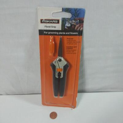#428 Fiskars Floral Snip