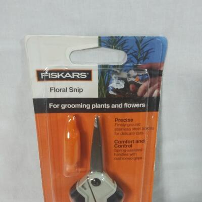 #428 Fiskars Floral Snip