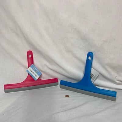 #435  2 - Squeegee