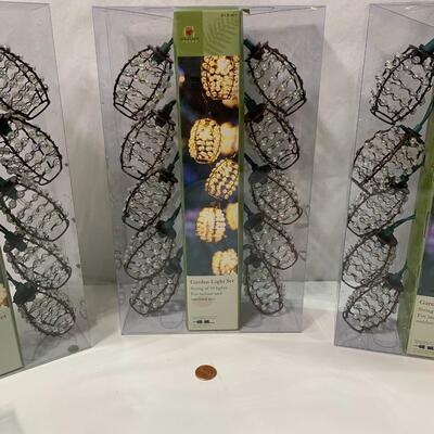 #445 4 - PineCone Garden Light Set