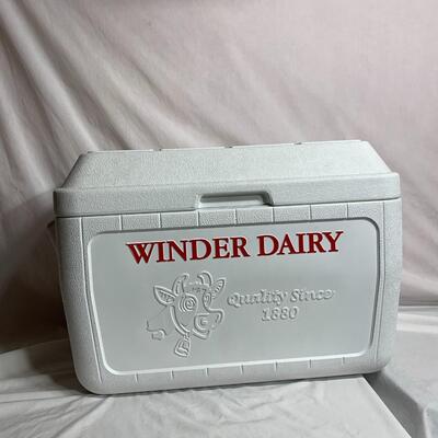 #453 Winder Dairy Large Cooler