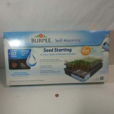 #472 Burpee 72 Cell Seed Starting System