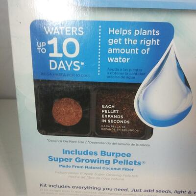 #472 Burpee 72 Cell Seed Starting System