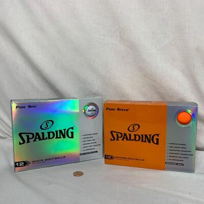 #496 24 Spalding Golf Balls