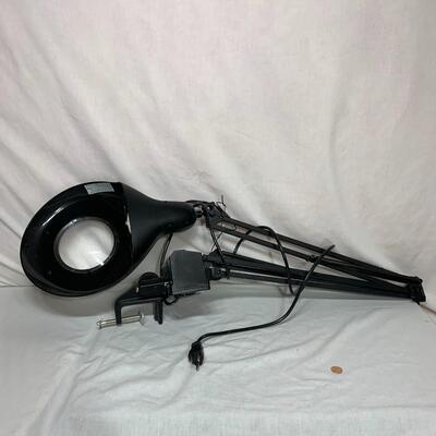 #507 Lighted Magnifying Lamp