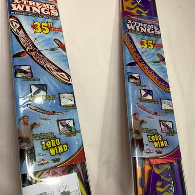 #517 2 X-Treme Wings 35" Gliders