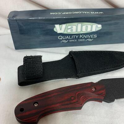 #529 Valor Quality Knives - Wood Handle Knife