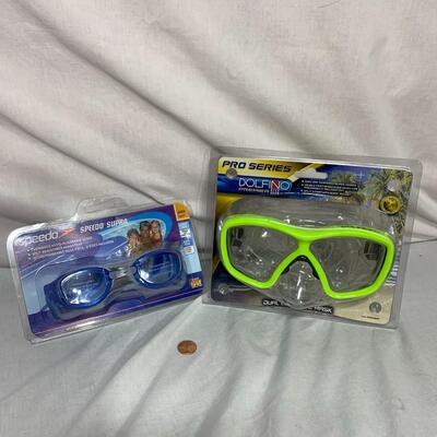 #534 Swimming Gear