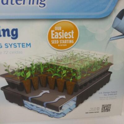 #539 Burpee Self Watering 72 Cell Seed Starting System