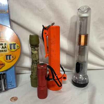 #540  5 Flashlights