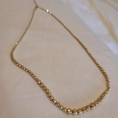 10 k yellow gold necklace