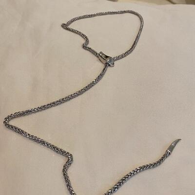 White gold adjustable necklace