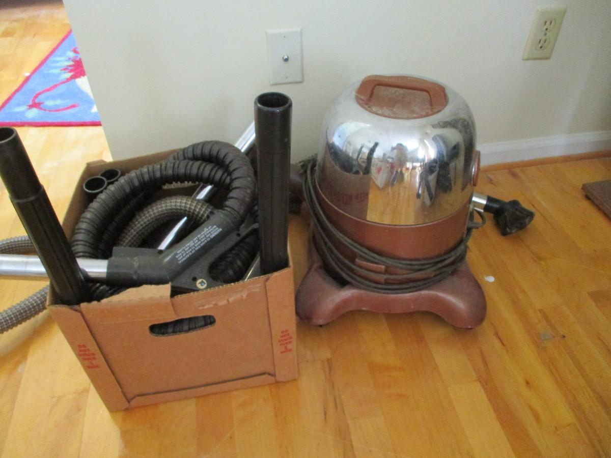 Rainbow Rexair Vacuum