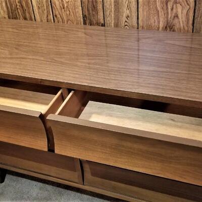 Lot #112  Handsome Piece of MidCentury Modern Furniture - 6 drawer chest, Johnson-Carper Co.