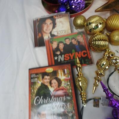 Christmas Lot, Nutcracker and Santa, Lights and Tree Decor, Hallmark ,Music CD