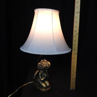 Small Gold Cherub Lamp