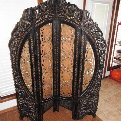 Solid Wood Carved Divider