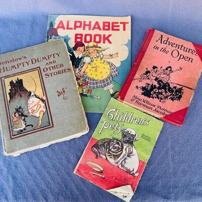 Lot 235cl  Group of 4 Vintage Childrenâ€™s Books