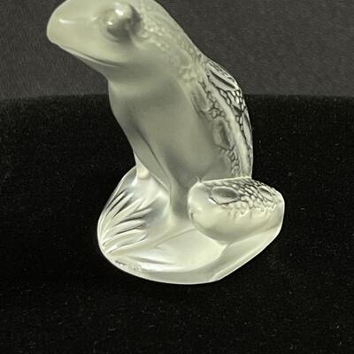 Crystal Lalique Frog 2" T Hand enscribed