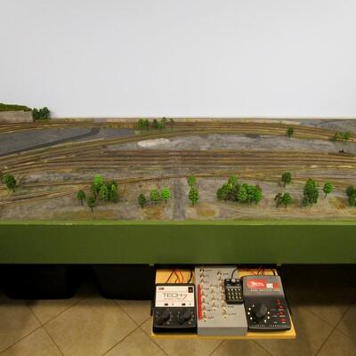 FULLY OPERATIONAL N SCALE LAYOUT DESIGNED BY "ZUGMEISTER"